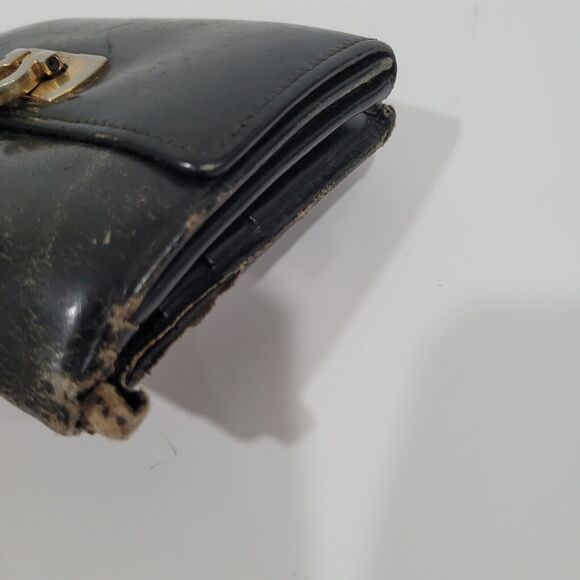 Salvatore Ferragamo Damaged Gancini Wallet Medium Bifold Black Nero - Picture 9 of 10